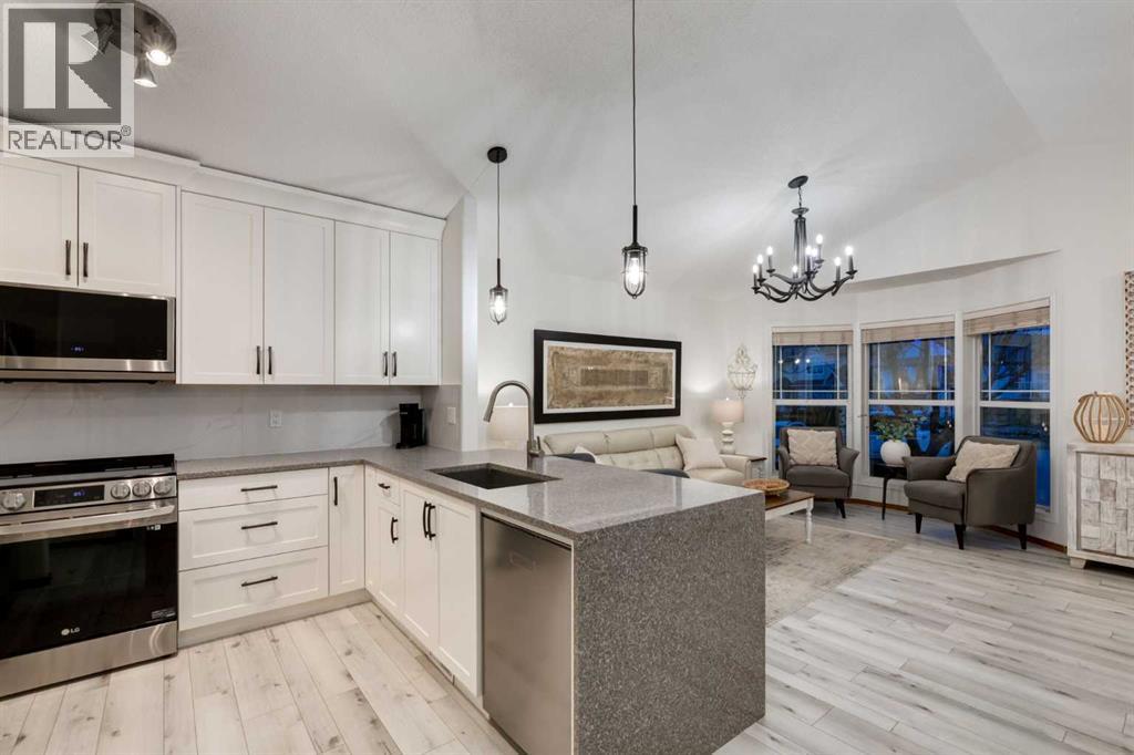 117 Cramond Crescent Se, Calgary, Alberta  T3M 1B8 - Photo 11 - A2287394