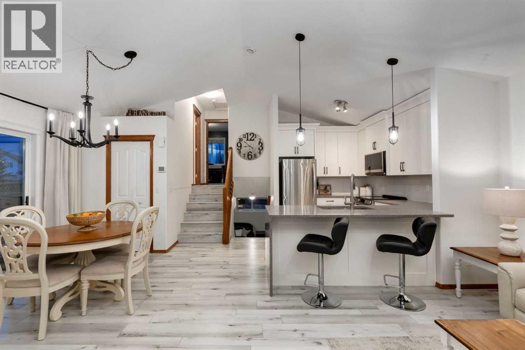 117 Cramond Crescent Se, Calgary, Alberta  T3M 1B8 - Photo 8 - A2287394