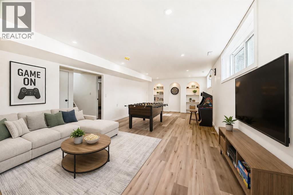 5 Osborne Street, Red Deer, Alberta  T4N 5C1 - Photo 30 - A2298467