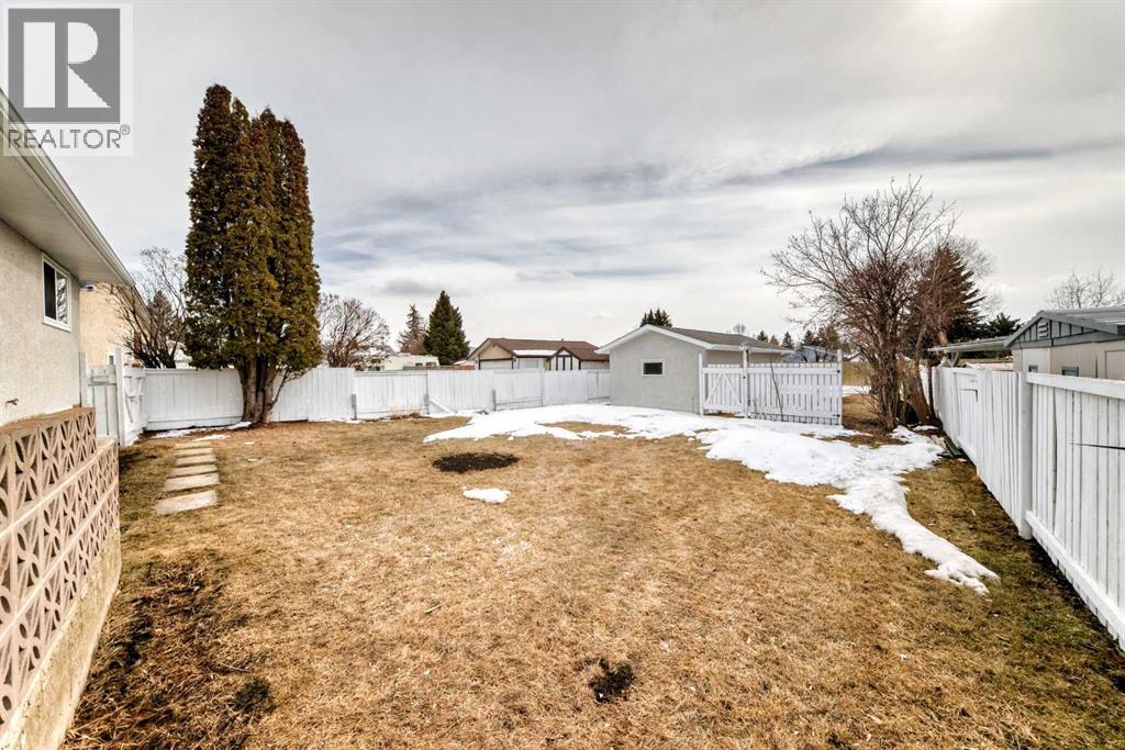 5 Osborne Street, Red Deer, Alberta  T4N 5C1 - Photo 45 - A2298467