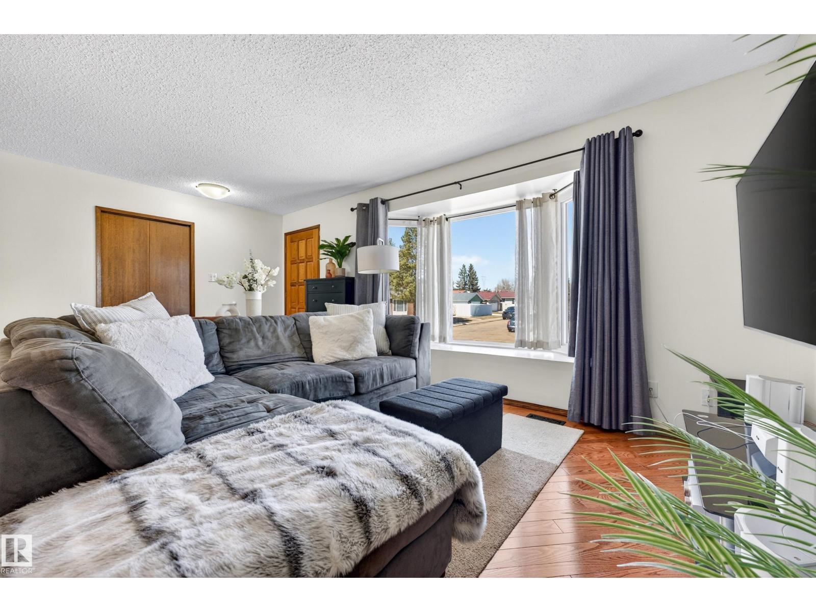 11427 161 Av Nw, Edmonton, Alberta  T5X 2K9 - Photo 14 - E4484004