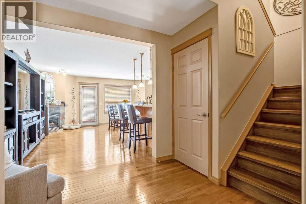 49 Spring Meadows Bay, Okotoks, Alberta  T1S 2G8 - Photo 4 - A2302953