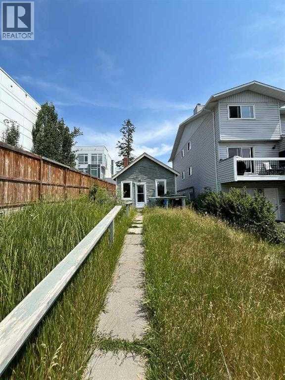 3816 Parkhill Place SW, Calgary, Alberta  T2S 2W7 - Photo 2 - A2303224