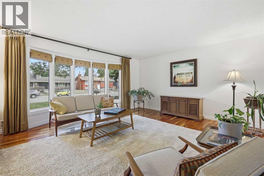 820 Parkwood Drive Se, Calgary, Alberta  T2J 3W7 - Photo 9 - A2304173