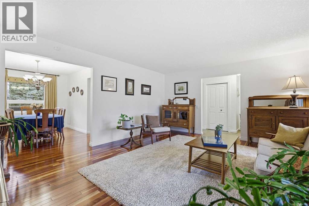 820 Parkwood Drive Se, Calgary, Alberta  T2J 3W7 - Photo 11 - A2304173