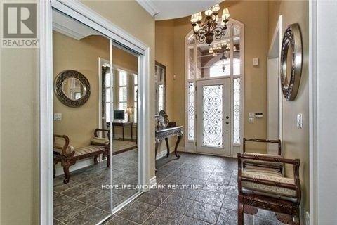 2389 Gamble Road, Oakville, Ontario  L6H 7V6 - Photo 2 - W13040502