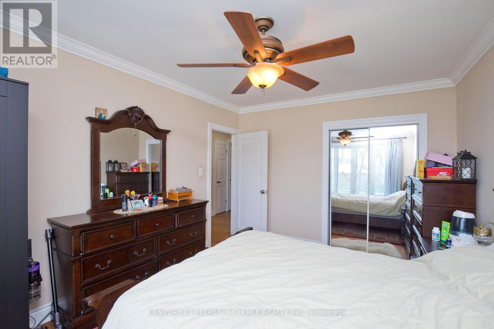 50 Jeffcoat Drive, Toronto (West Humber-Clairville), Ontario  M9W 3B7 - Photo 28 - W13040506