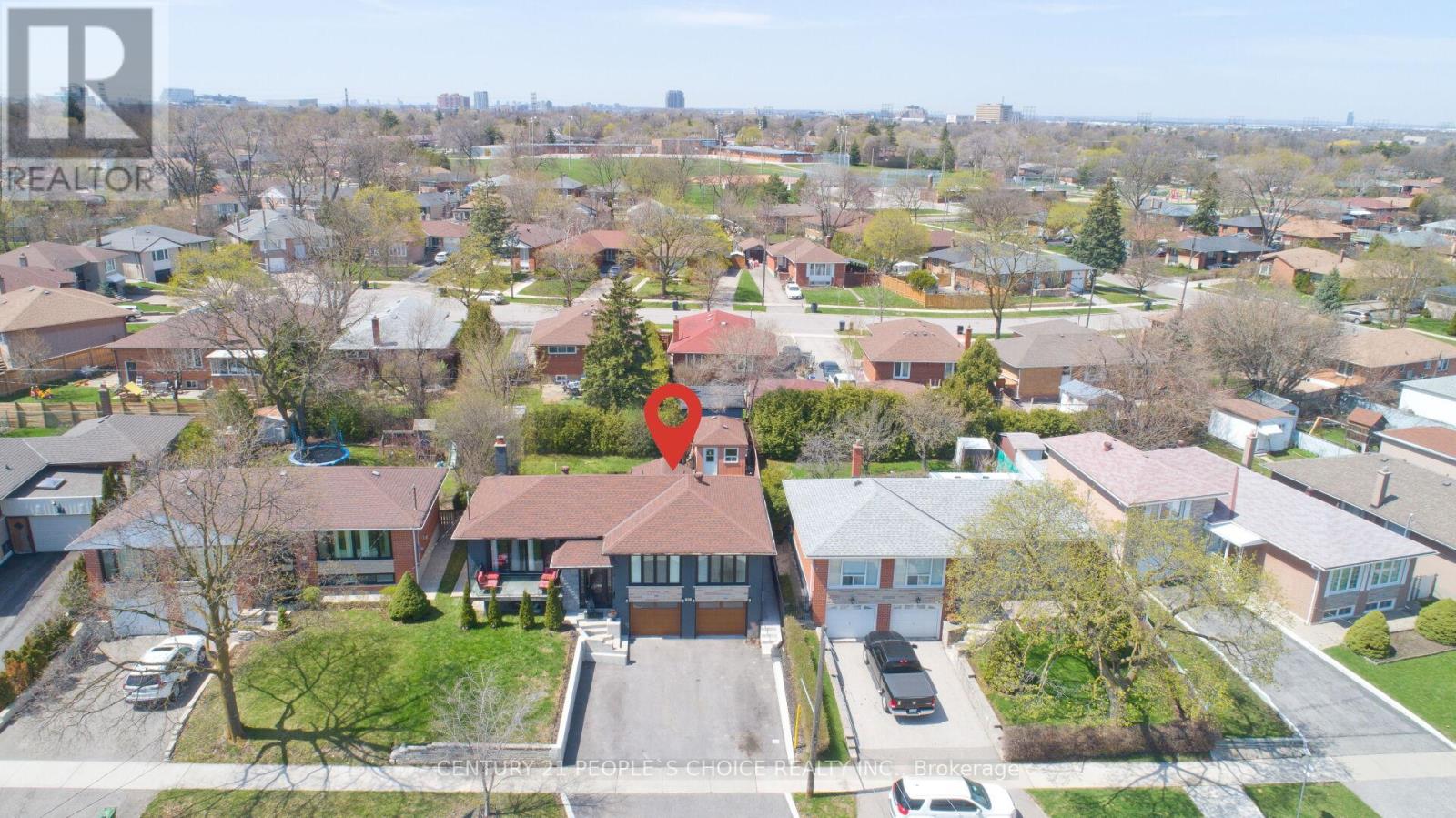 50 Jeffcoat Drive, Toronto (West Humber-Clairville), Ontario  M9W 3B7 - Photo 4 - W13040506