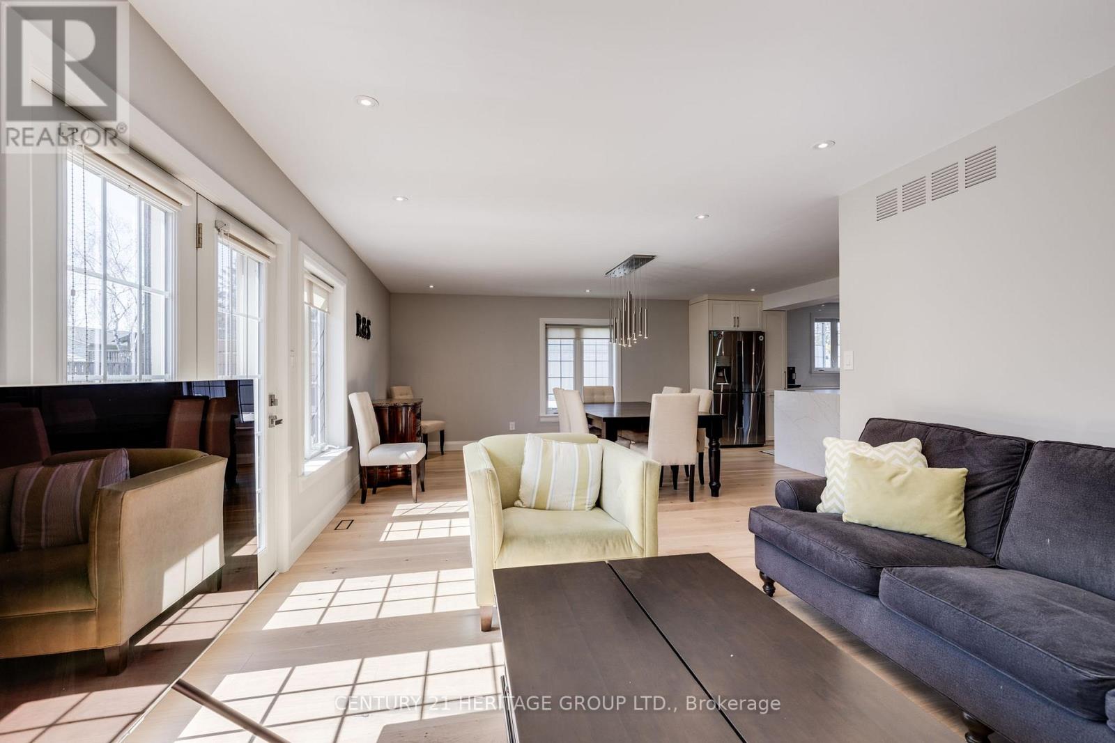 154 Ridge Road, Caledon (Bolton West), Ontario  L7E 4V4 - Photo 8 - W13040520