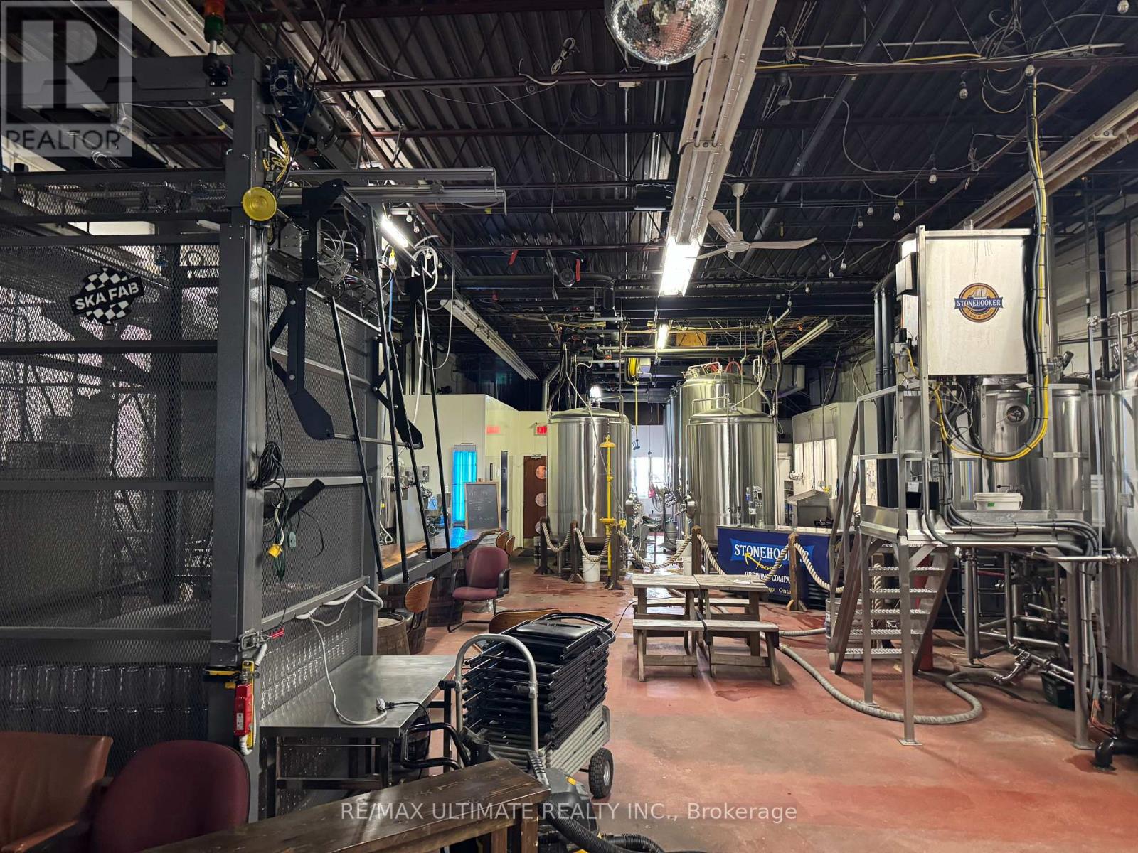 866 Lakeshore Road E, Mississauga, Ontario  L5E 1E1 - Photo 10 - W13040524