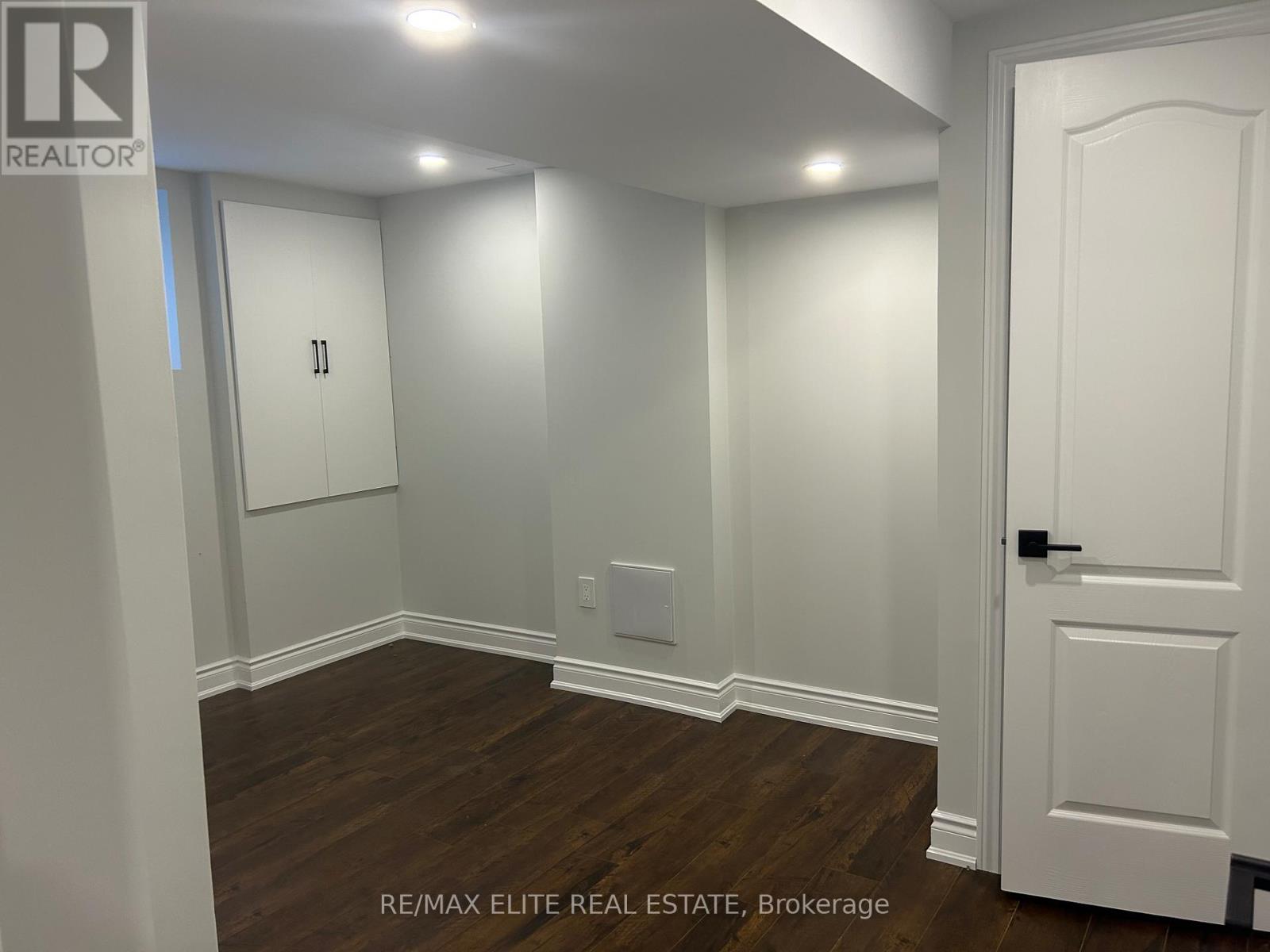 Bsmt - 5631 River Grove Avenue, Mississauga, Ontario  L5M 3W9 - Photo 8 - W13040532