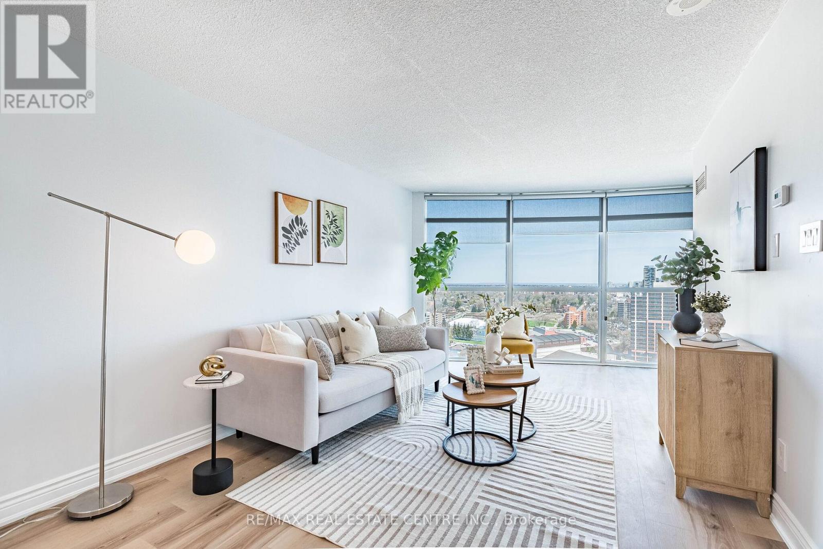 2203 - 9 George Street, Brampton, Ontario  L6X 0T6 - Photo 16 - W13040592