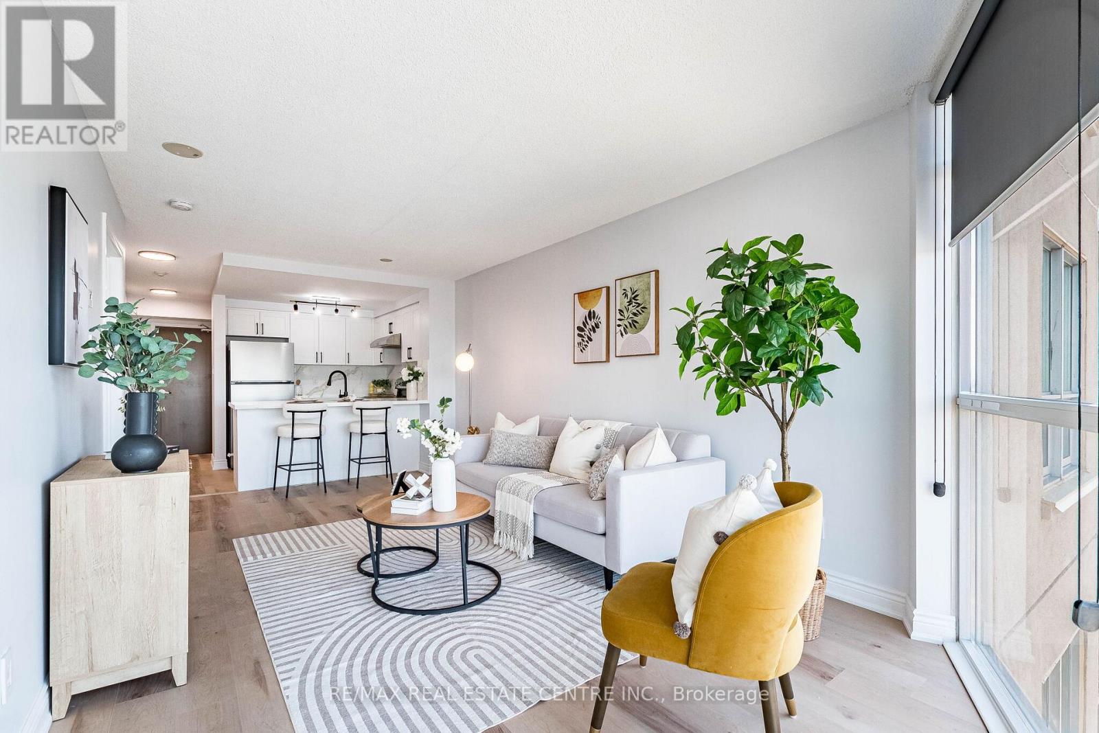 2203 - 9 George Street, Brampton, Ontario  L6X 0T6 - Photo 17 - W13040592