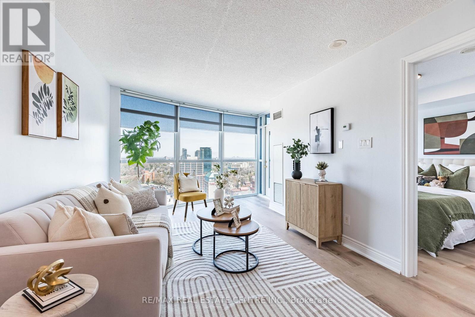 2203 - 9 George Street, Brampton, Ontario  L6X 0T6 - Photo 18 - W13040592