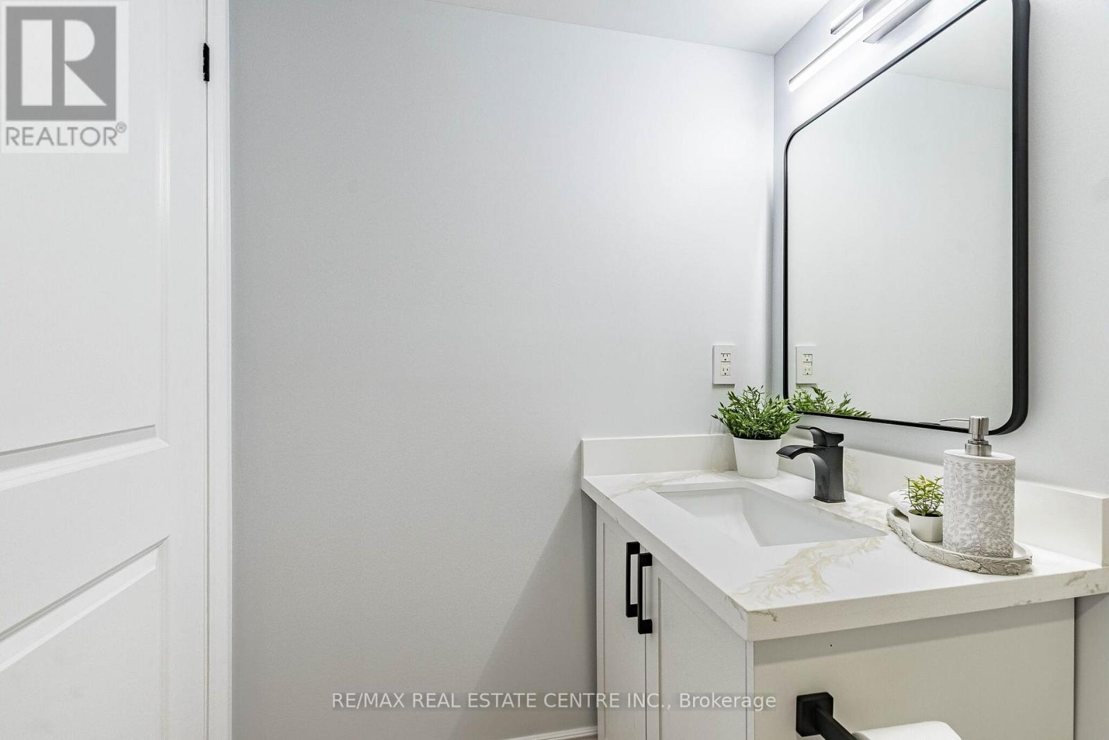 2203 - 9 George Street, Brampton, Ontario  L6X 0T6 - Photo 27 - W13040592