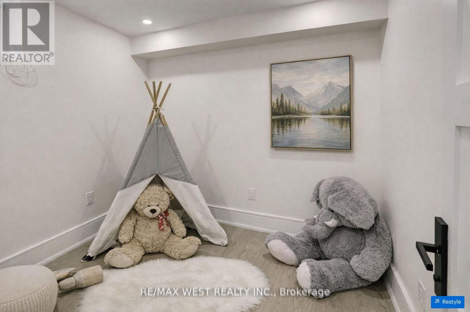 94 Lake Crescent, Toronto, Ontario  M8V 1W1 - Photo 17 - W13040616