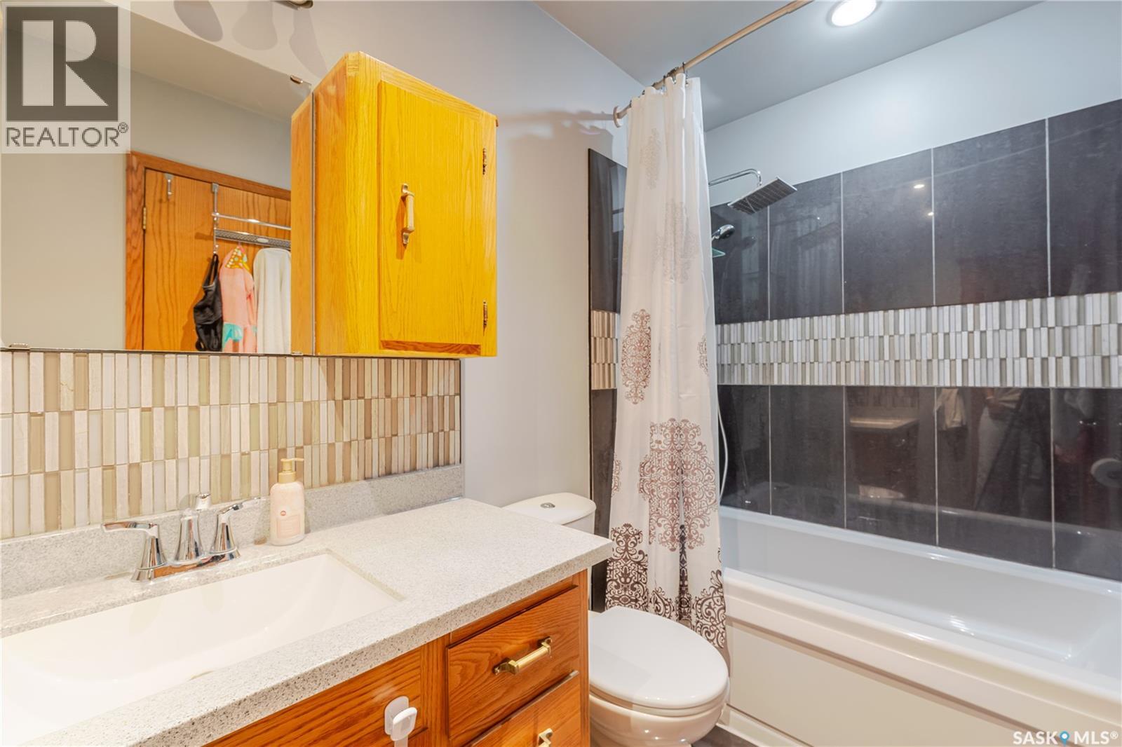 1117 Iroquois Street W, Moose Jaw, Saskatchewan  S6H 5C1 - Photo 20 - SK033859