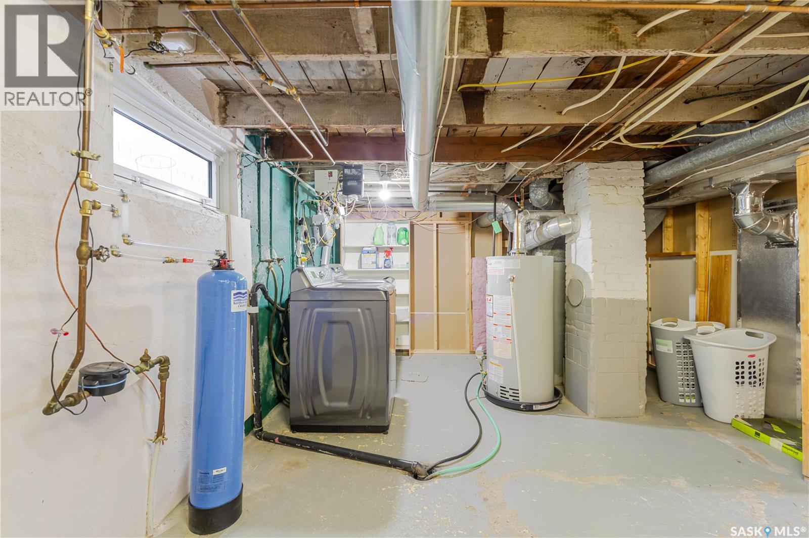 1117 Iroquois Street W, Moose Jaw, Saskatchewan  S6H 5C1 - Photo 35 - SK033859