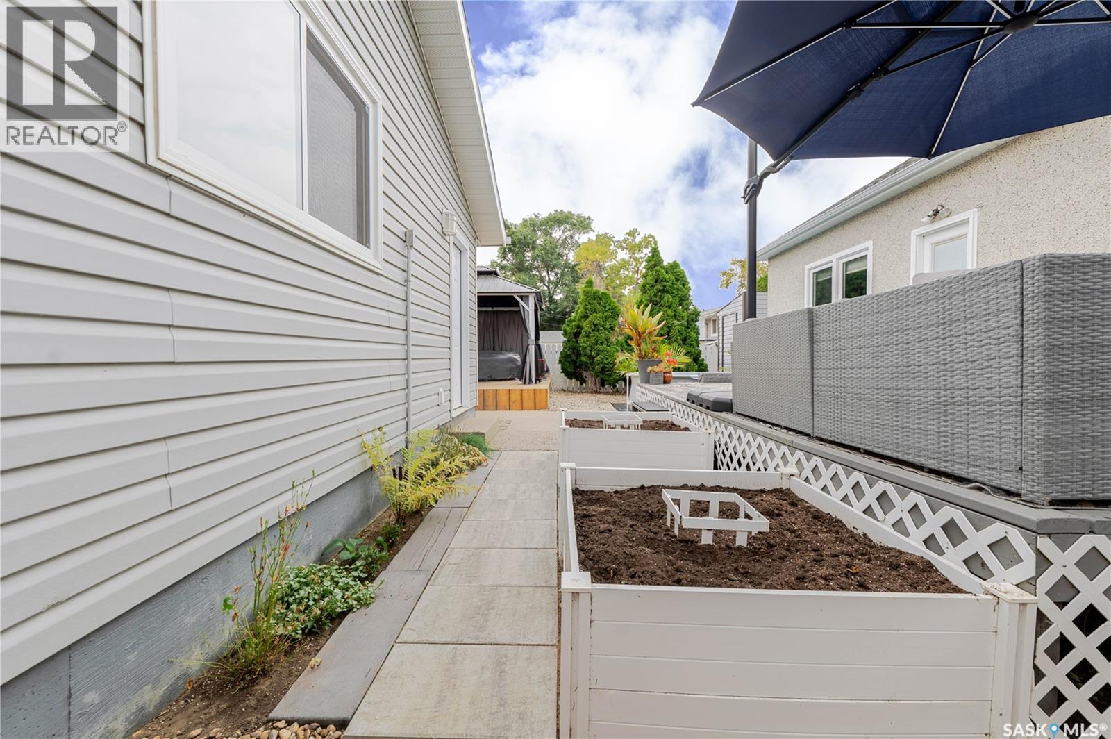 1117 Iroquois Street W, Moose Jaw, Saskatchewan  S6H 5C1 - Photo 39 - SK033859