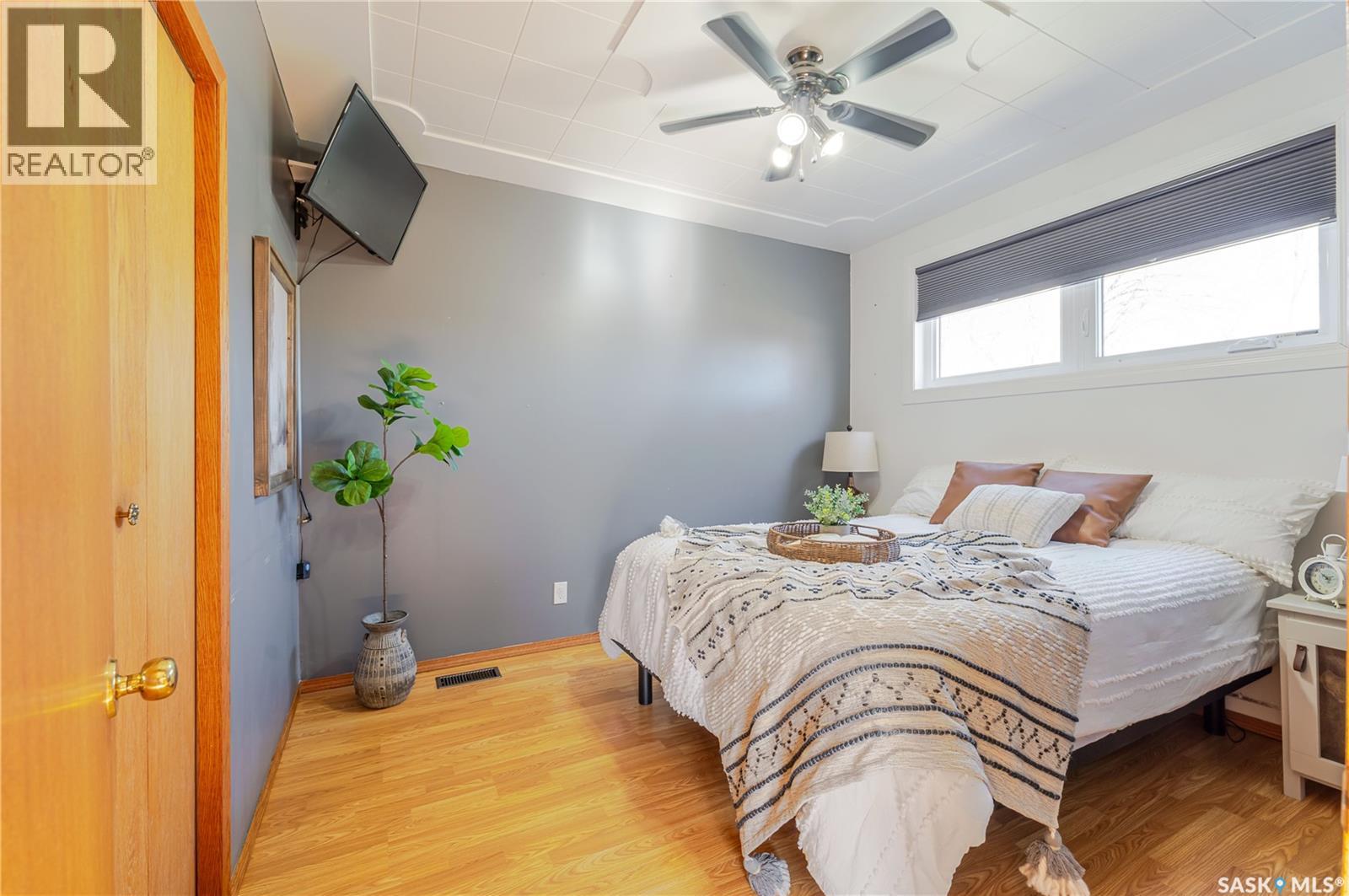 1117 Iroquois Street W, Moose Jaw, Saskatchewan  S6H 5C1 - Photo 7 - SK033859