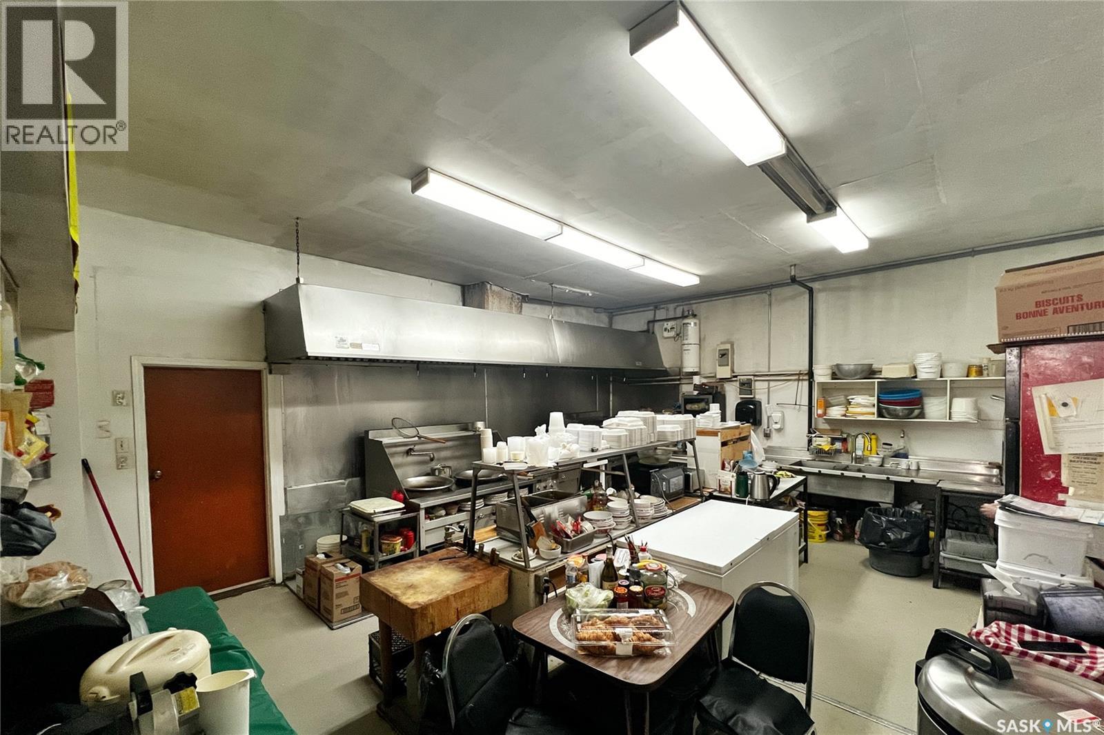 18 Main Street, Shellbrook, Saskatchewan  S0J 2E0 - Photo 10 - SK033841