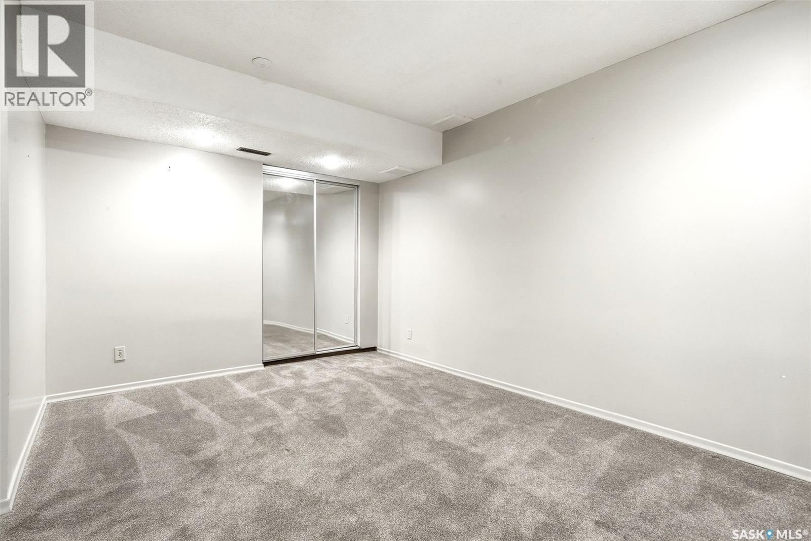 1106 Gryphons Walk, Regina, Saskatchewan  S4S 6X1 - Photo 33 - SK033797