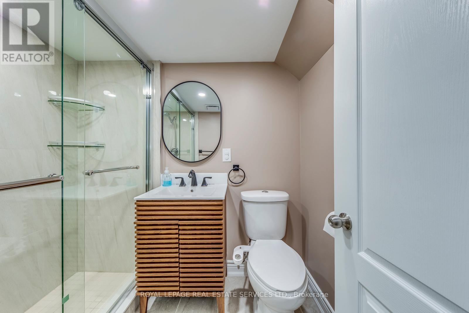 206 Brigadoon Drive, Hamilton, Ontario  L9C 0B5 - Photo 35 - X12956946