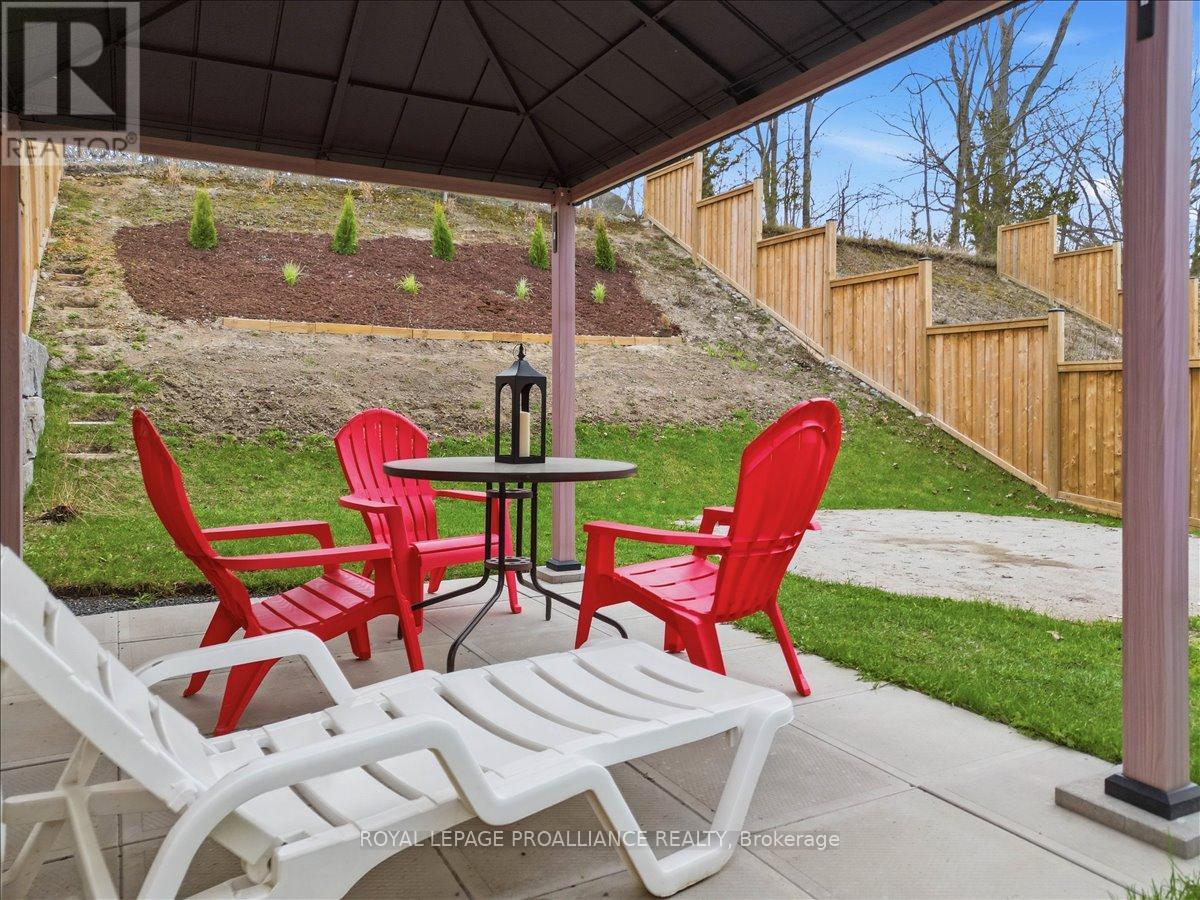 53 Meagan Lane, Quinte West, Ontario  K0K 2C0 - Photo 33 - X12862768