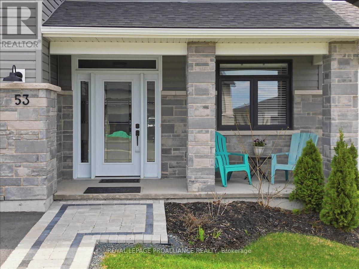 53 Meagan Lane, Quinte West, Ontario  K0K 2C0 - Photo 6 - X12862768