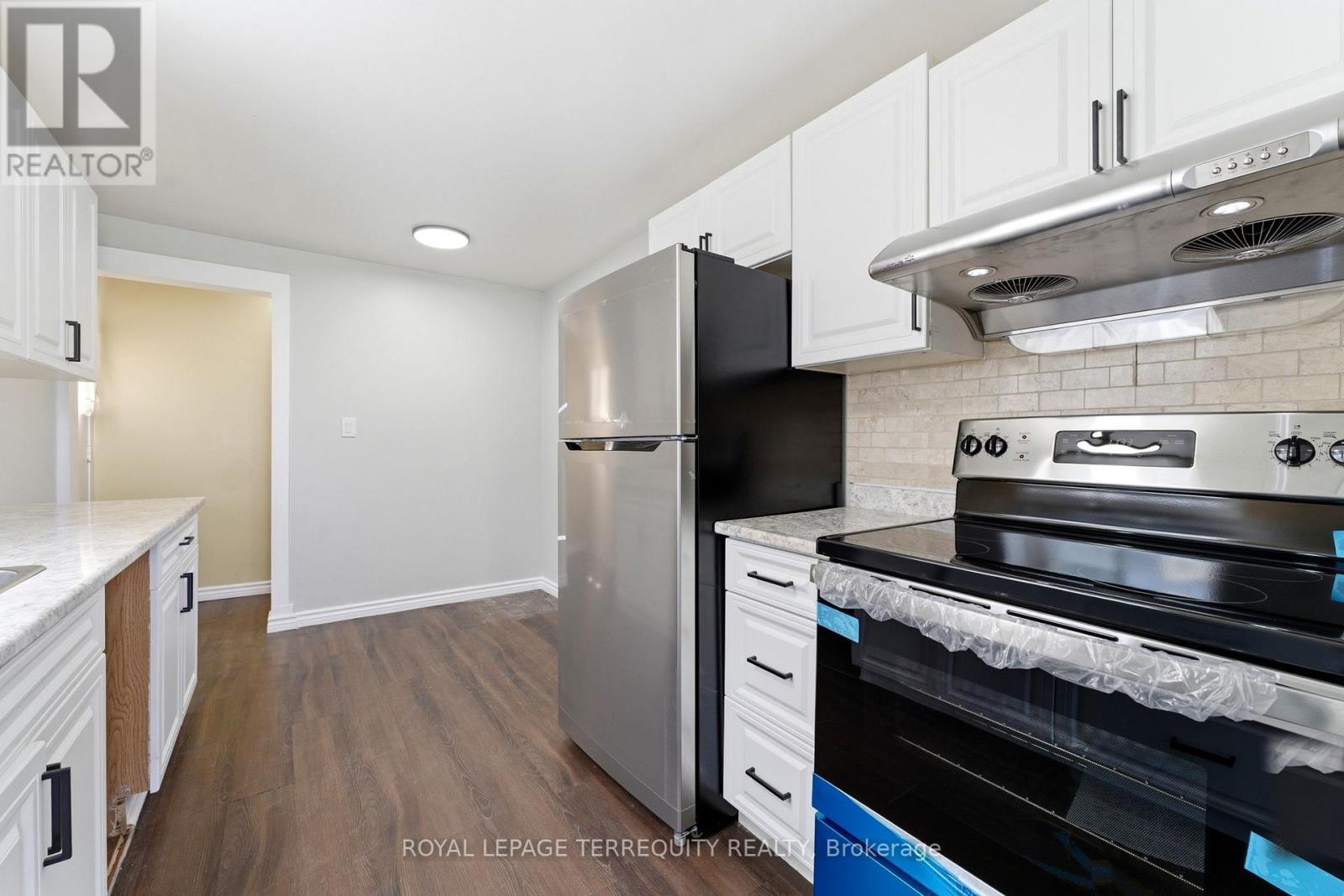 12 Roman Crescent, Brantford, Ontario  N3V 1A3 - Photo 9 - X13040480