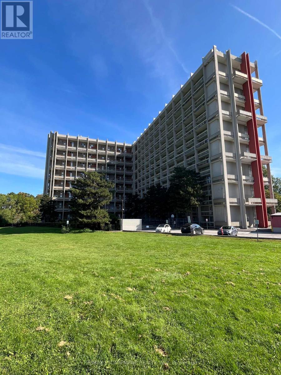 147 - 350 QUIGLEY ROAD, Hamilton, Ontario