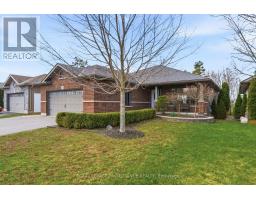 6 ASPEN DRIVE, Quinte West, Ontario