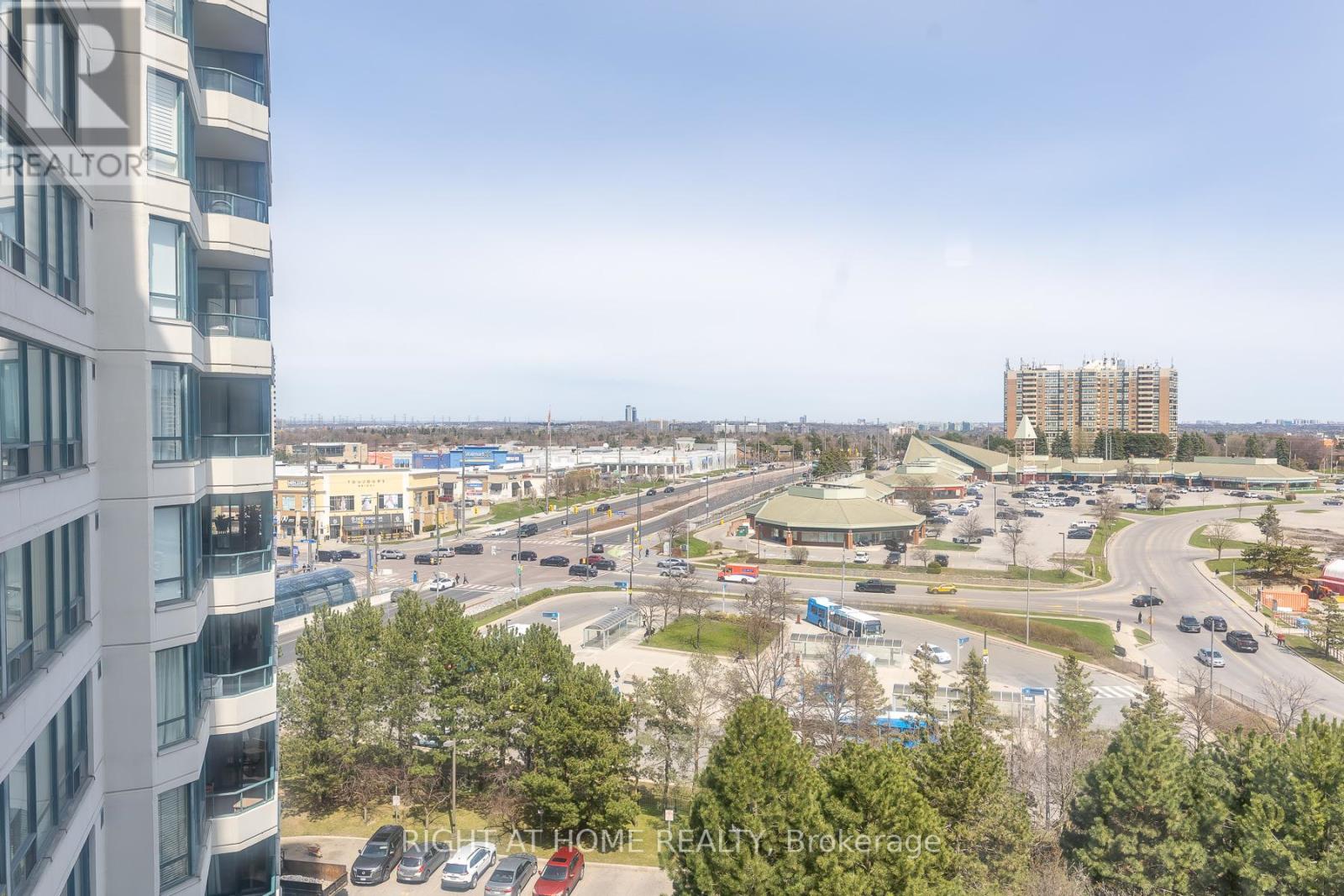 1001 - 120 Promenade Circle, Vaughan, Ontario  L4J 7W9 - Photo 44 - N12760712