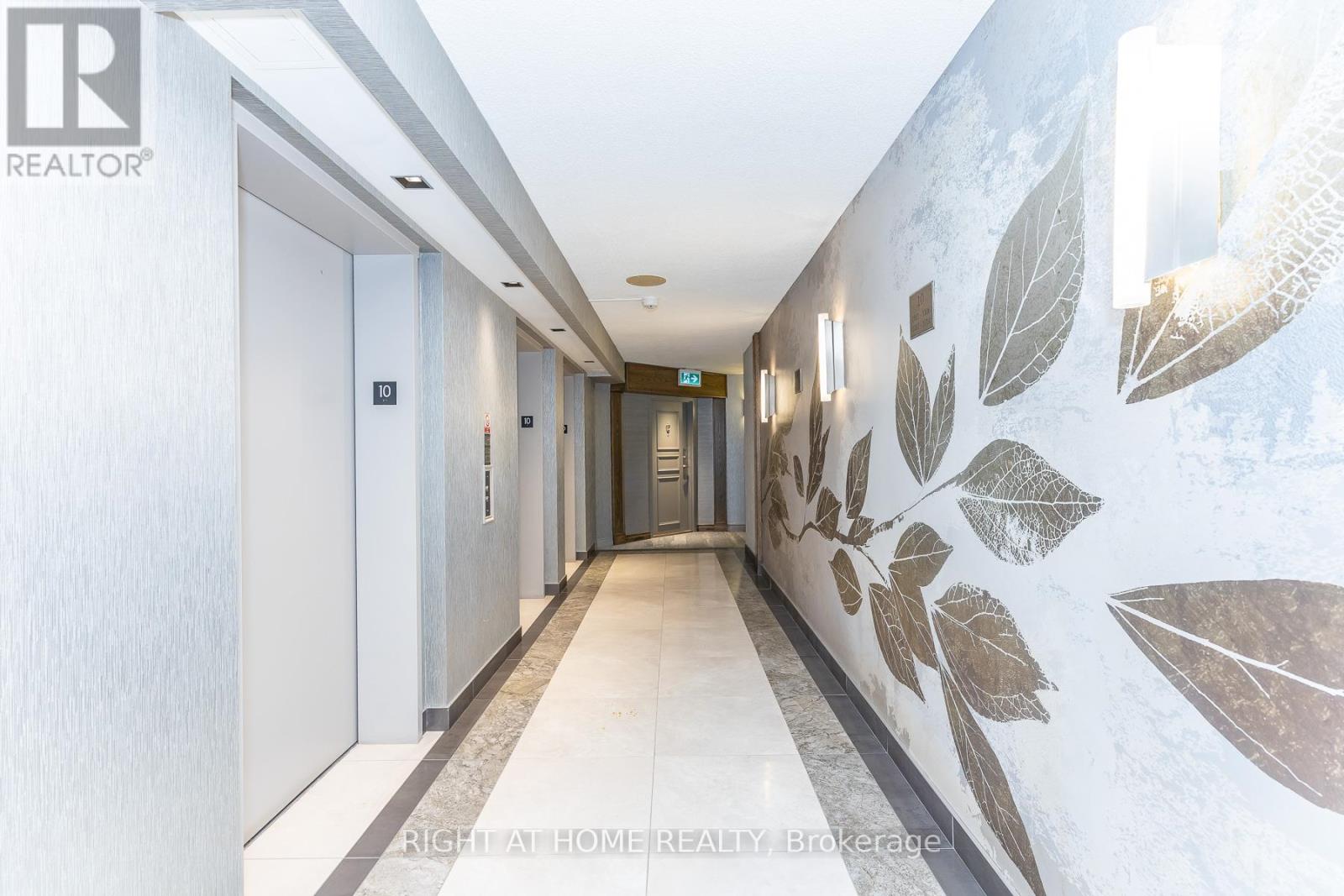 1001 - 120 Promenade Circle, Vaughan, Ontario  L4J 7W9 - Photo 9 - N12760712