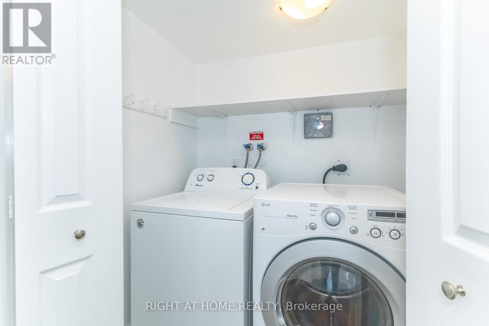 1001 - 120 Promenade Circle, Vaughan, Ontario  L4J 7W9 - Photo 36 - N12760712