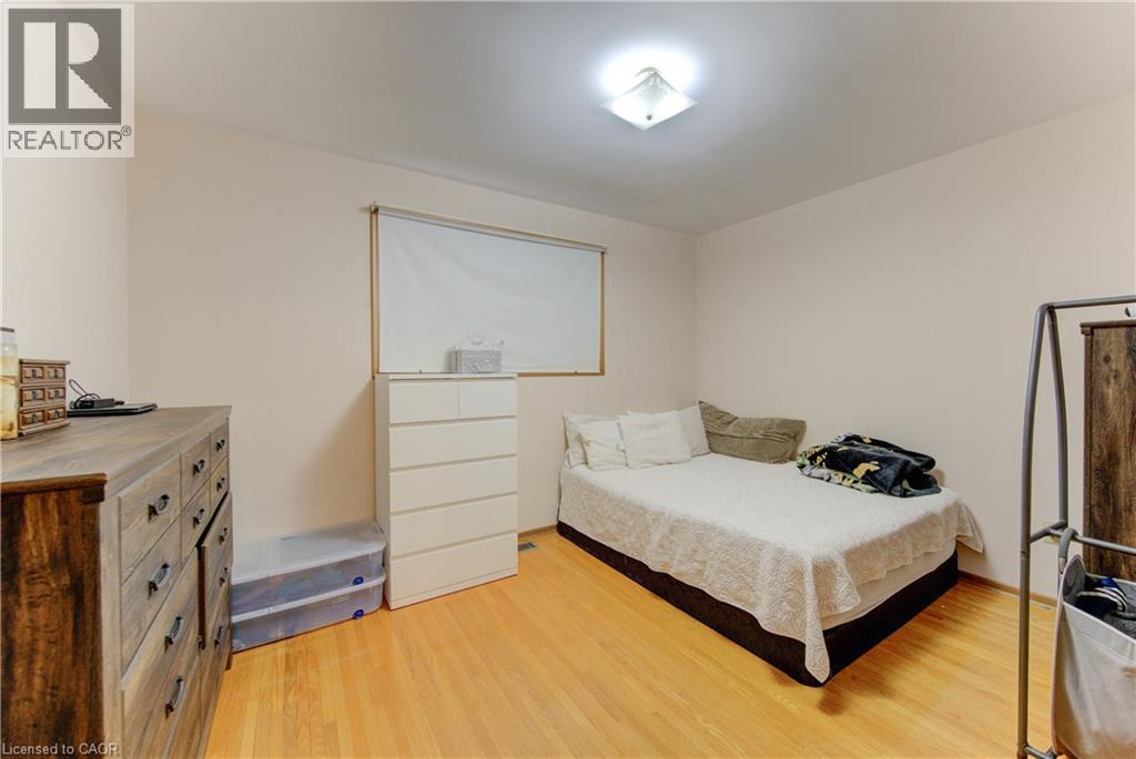 98 Shea Crescent, Kitchener, Ontario  N2E 1E8 - Photo 10 - 40823741