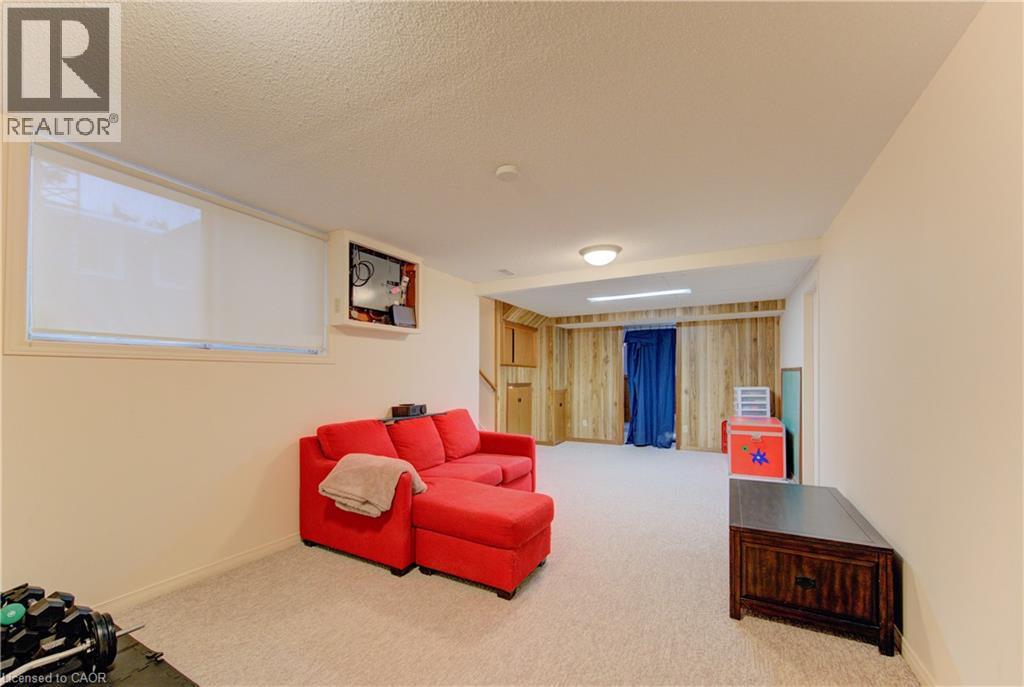 98 Shea Crescent, Kitchener, Ontario  N2E 1E8 - Photo 16 - 40823741