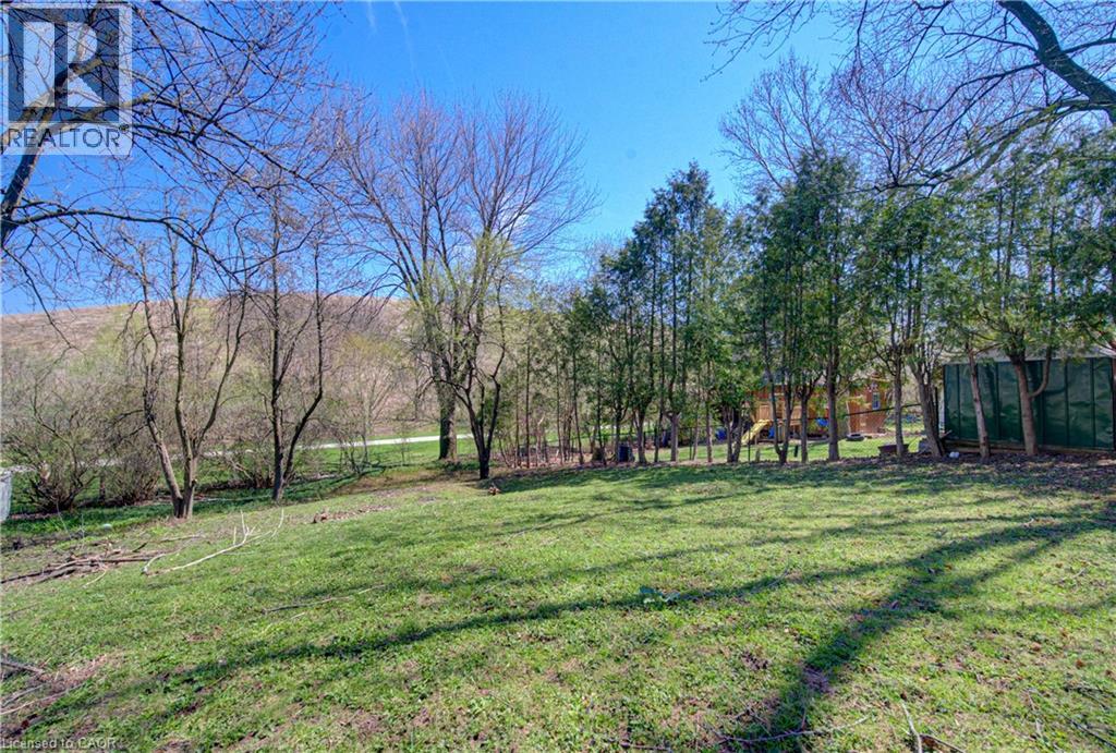 98 Shea Crescent, Kitchener, Ontario  N2E 1E8 - Photo 31 - 40823741