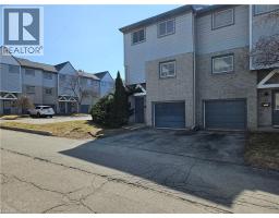 589 BEECHWOOD Drive Unit# 43, Waterloo, Ontario