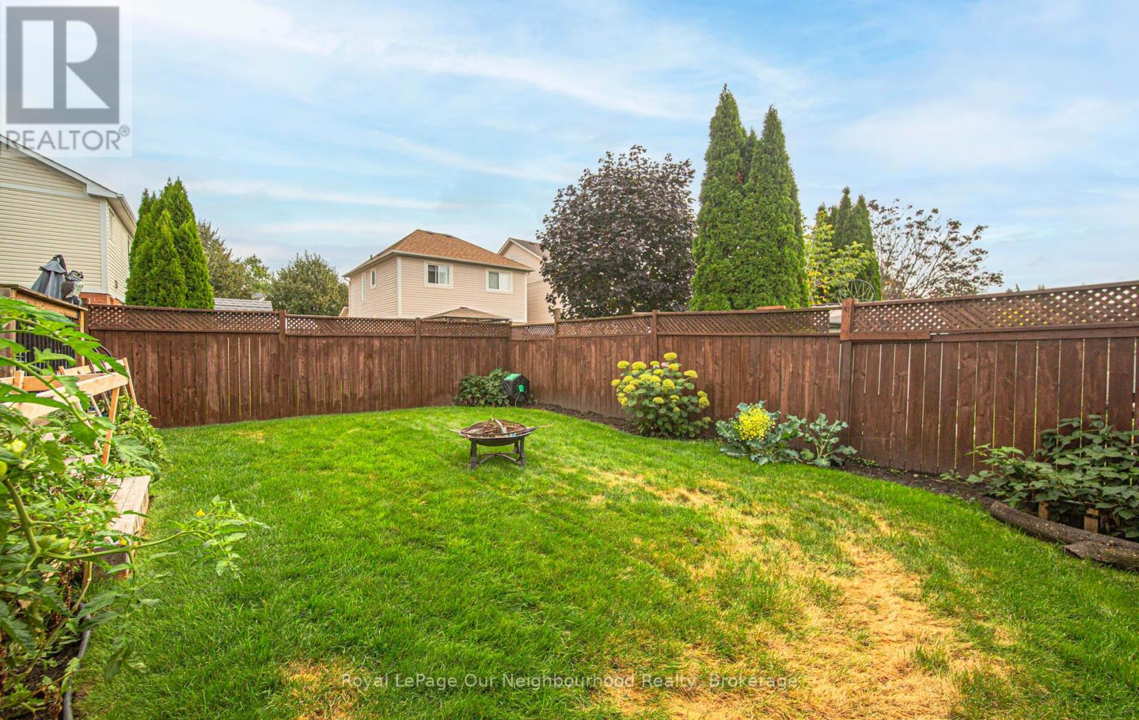 1581 Sarasota Crescent, Oshawa, Ontario  L1G 8G1 - Photo 26 - E13040820