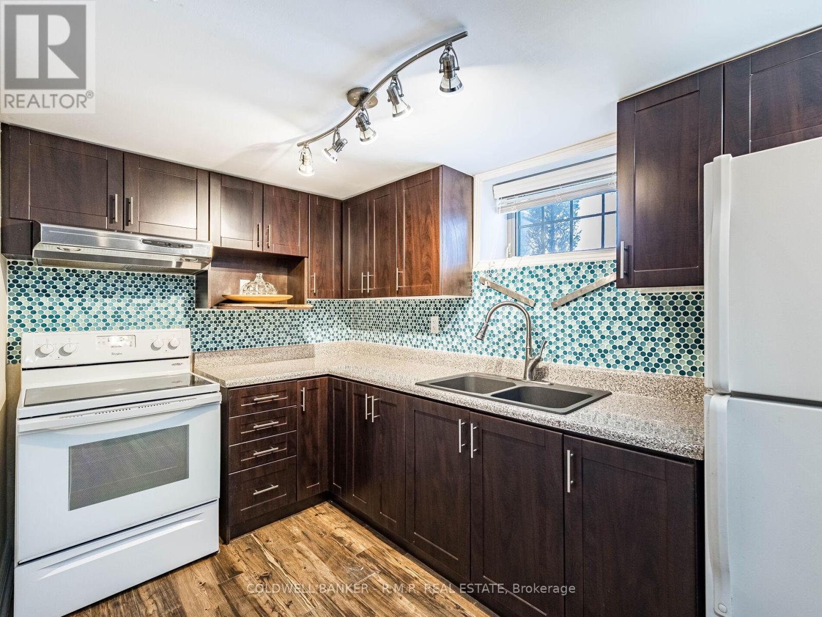 17 Lockheed Boulevard, Toronto, Ontario  M9P 2H5 - Photo 43 - W13040794