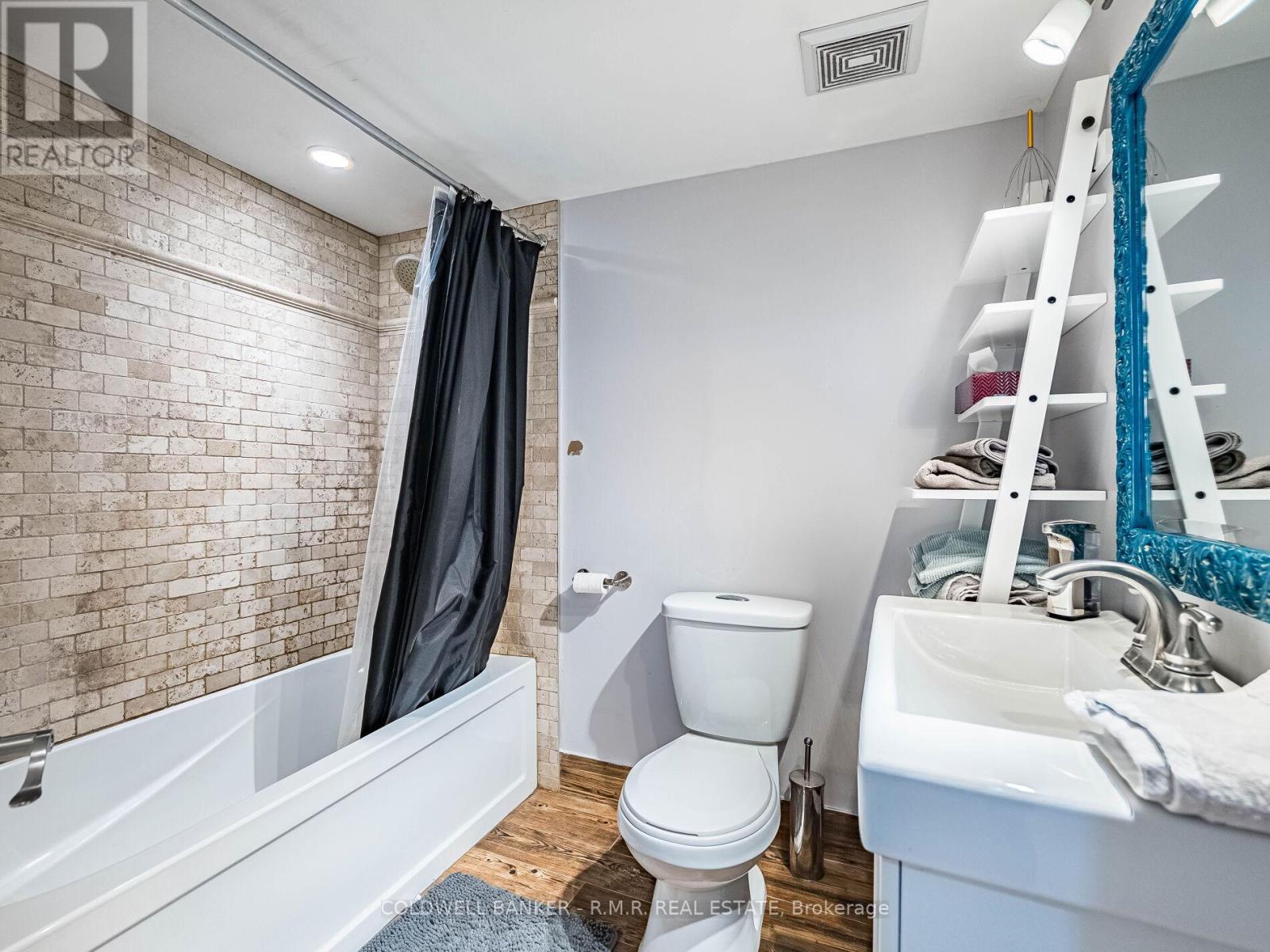 17 Lockheed Boulevard, Toronto, Ontario  M9P 2H5 - Photo 45 - W13040794