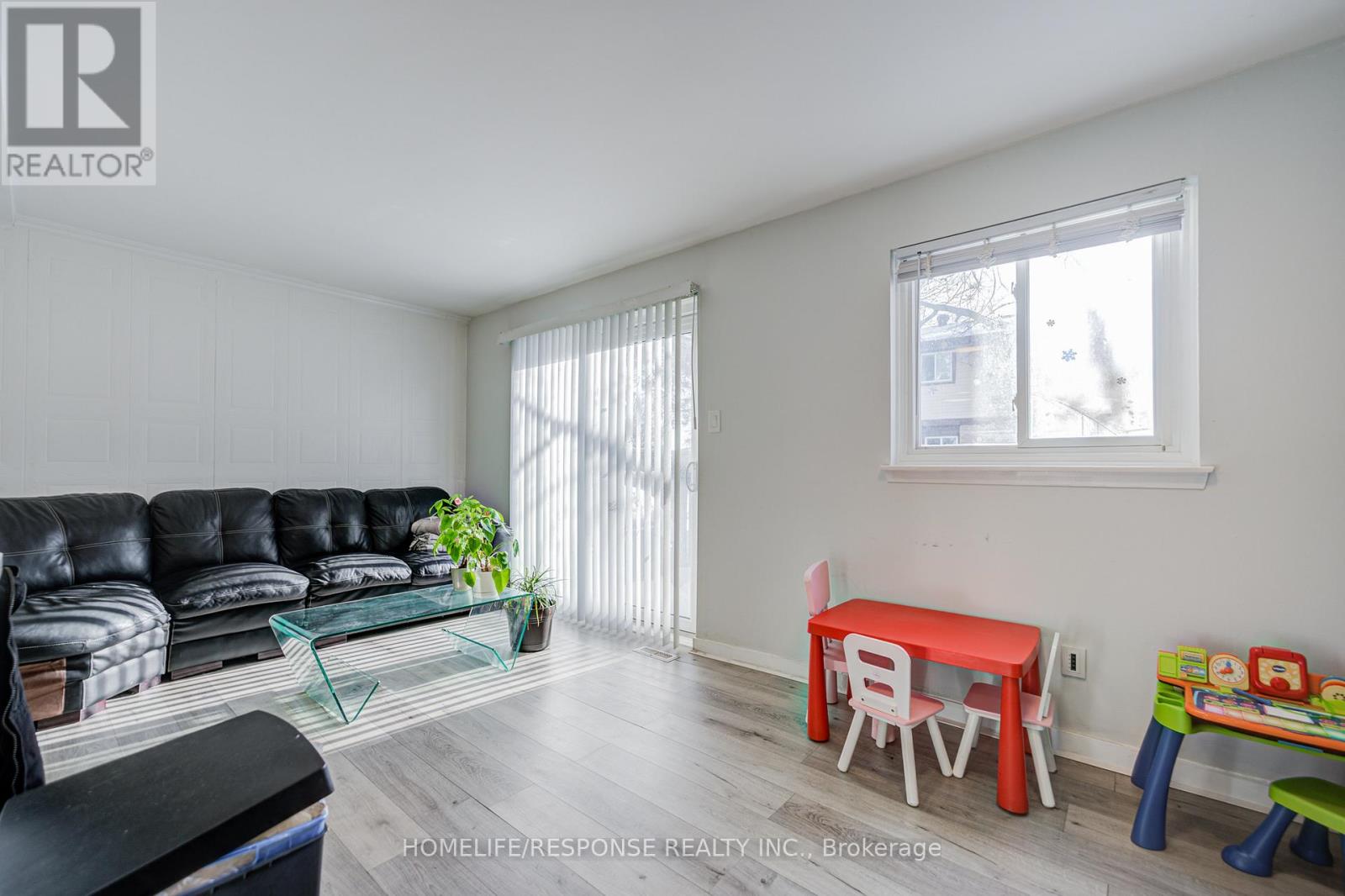 7 - 93 Hansen Road N, Brampton, Ontario  L6V 3C8 - Photo 13 - W12740602