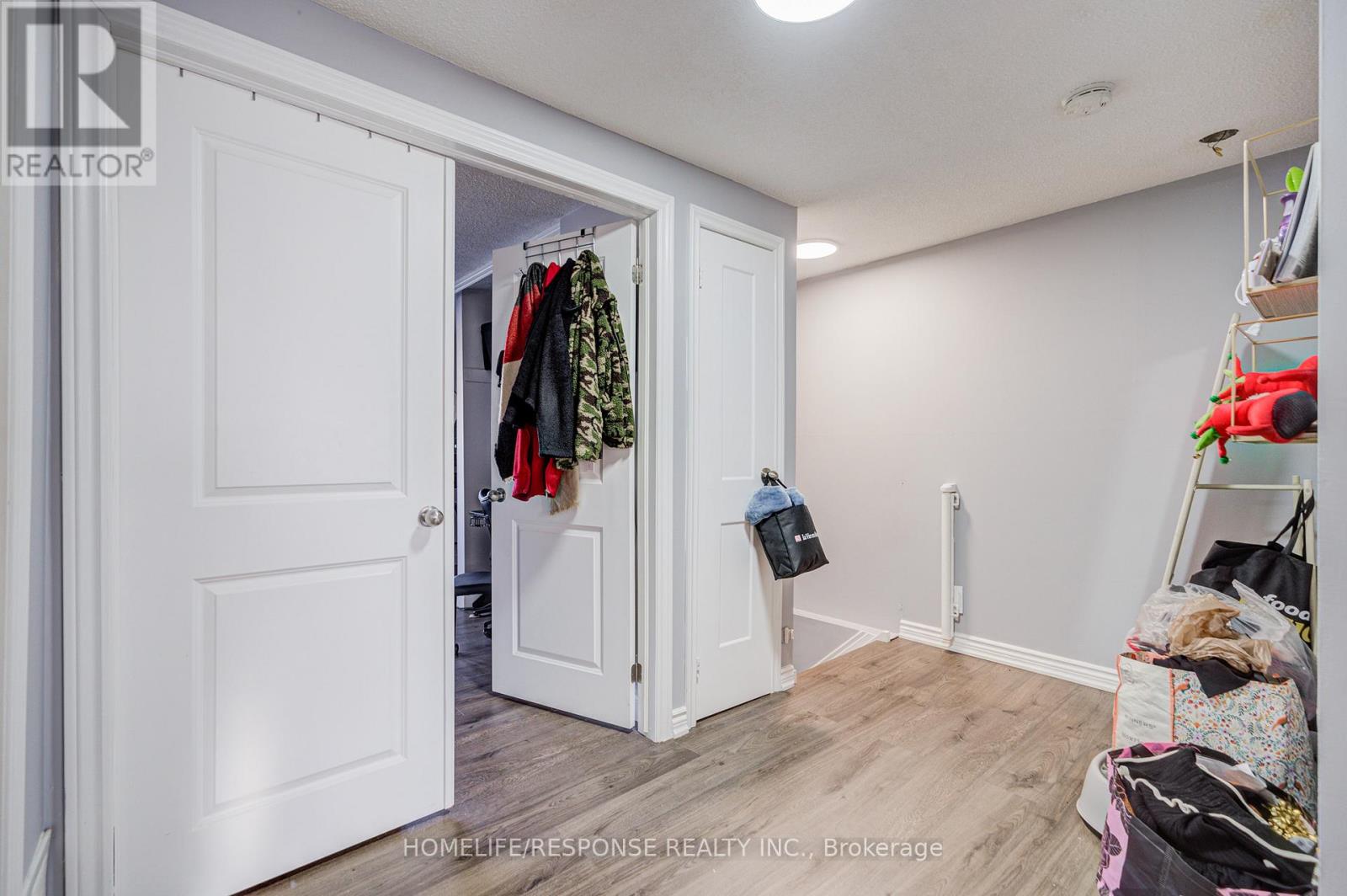 7 - 93 Hansen Road N, Brampton, Ontario  L6V 3C8 - Photo 17 - W12740602