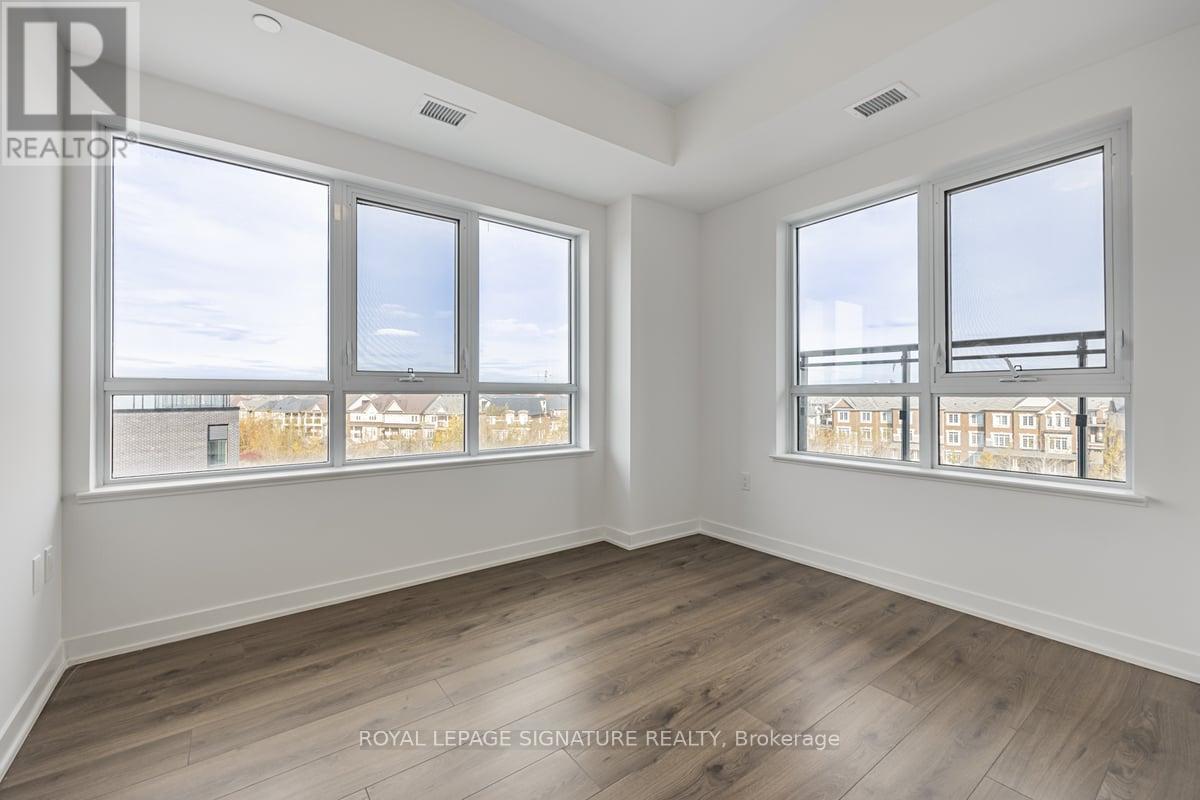 429 - 395 Dundas Street W, Oakville, Ontario  L6M 4M2 - Photo 10 - W12928126