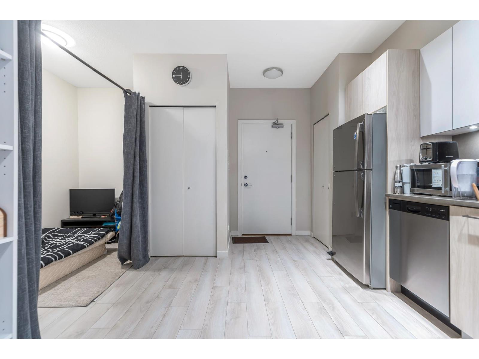 221 13768 108 Avenue, Surrey, British Columbia  V3T 0L9 - Photo 13 - R3115130