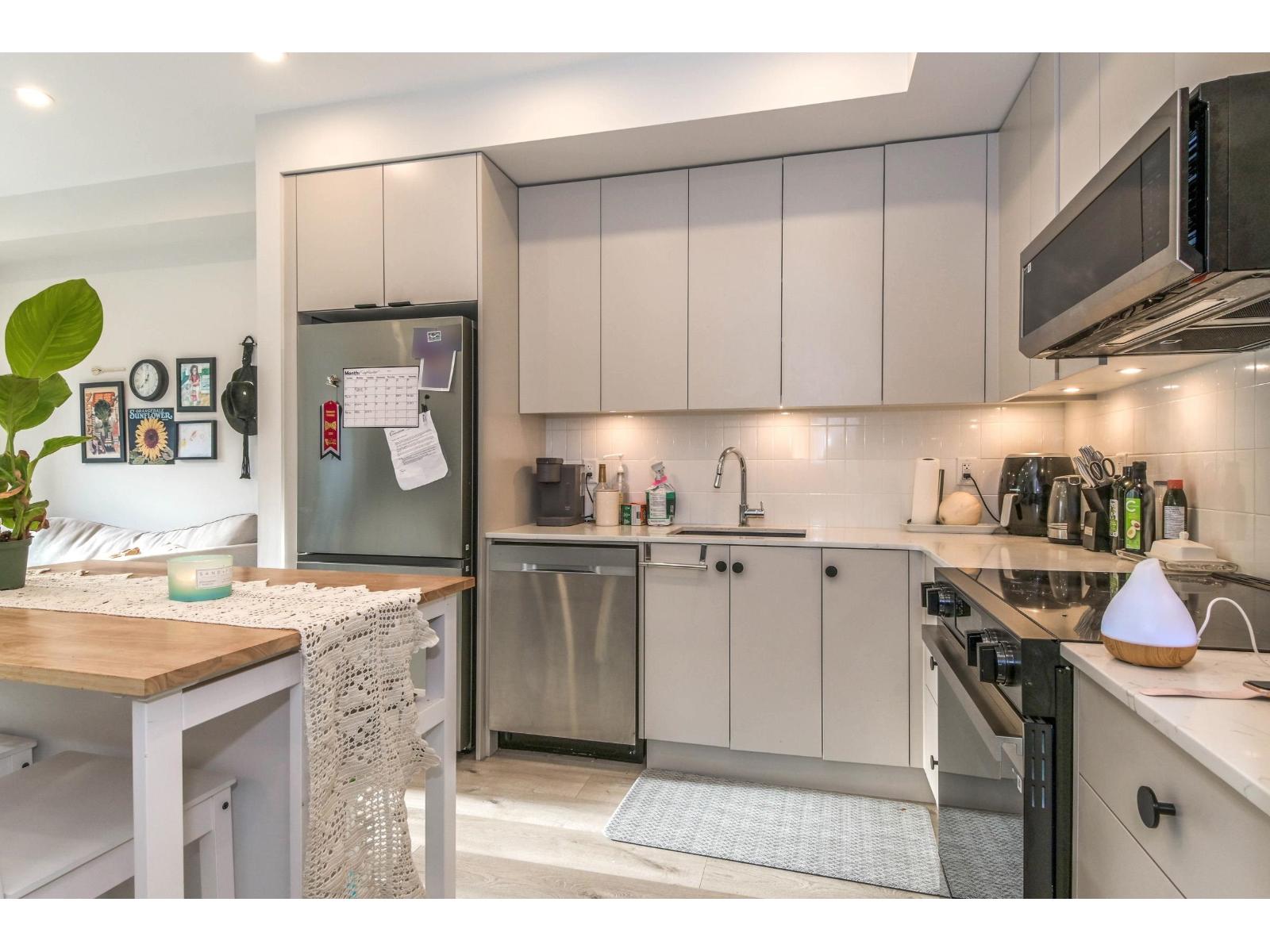 402 45497 Campus Drive, Garrison Crossing, Chilliwack, British Columbia  V2R 6L8 - Photo 7 - R3114482