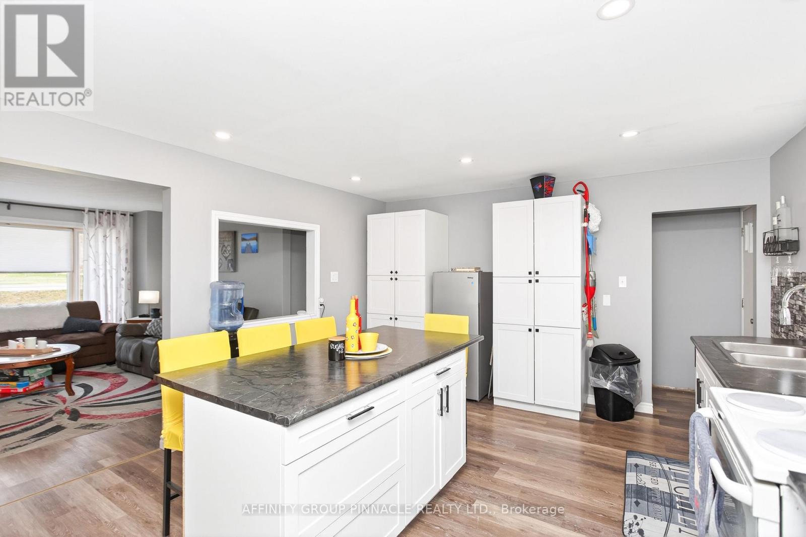 7690 Hwy 35, Kawartha Lakes, Ontario  K0M 2L0 - Photo 15 - X13040720