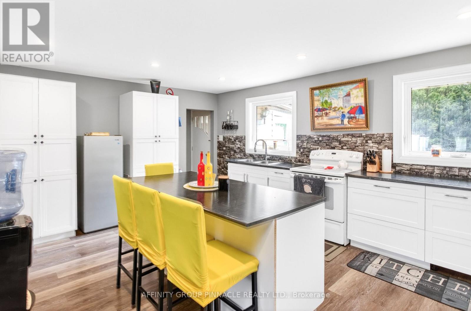 7690 Hwy 35, Kawartha Lakes, Ontario  K0M 2L0 - Photo 16 - X13040720