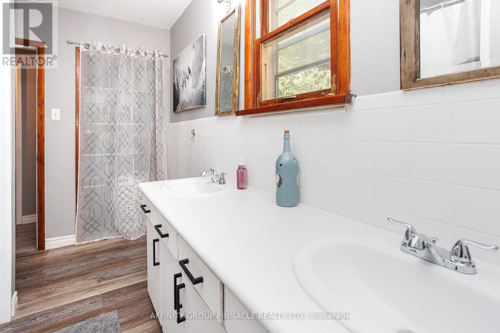 7690 Hwy 35, Kawartha Lakes, Ontario  K0M 2L0 - Photo 23 - X13040720